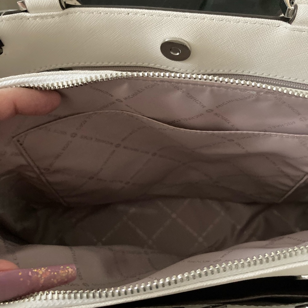 Michael Kors Florence MD Satchel HandBag White - Picture 13 of 16